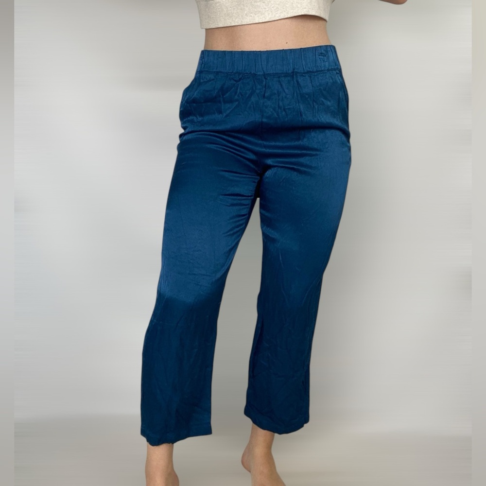 RAQUEL ALLEGRA Ankle Pant‎ in Color Peacock Side Pockets Satin Tapered High Rise